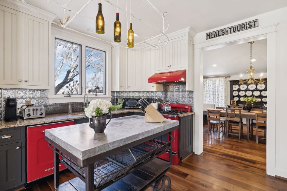 Kitchen (2)
