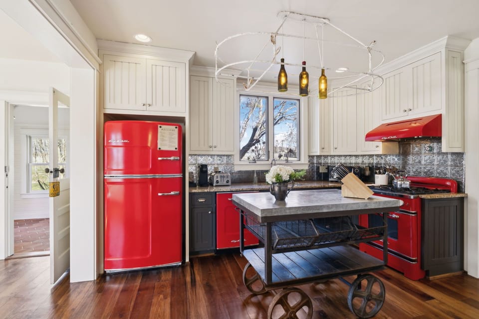 Kitchen (1)