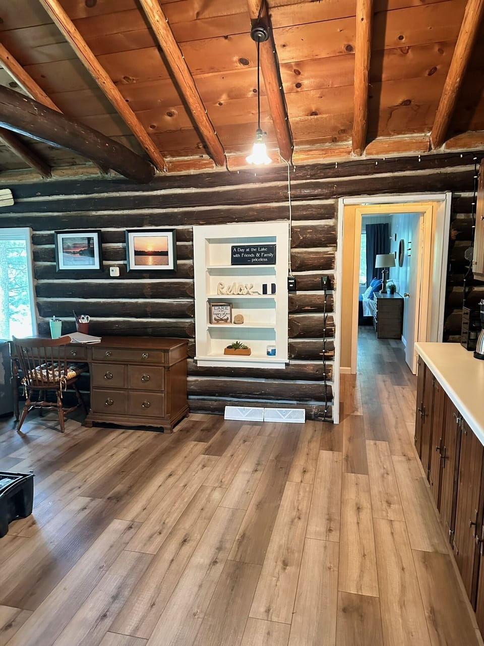 28e21ce1-d192-45f4-8b57-2ad384508239