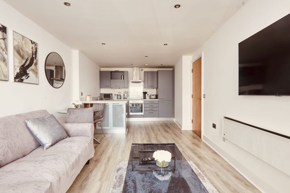 Living Room / Lounge