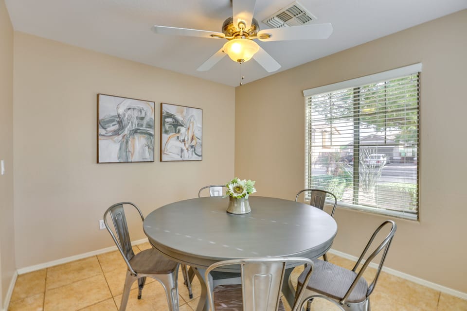 Dining Area | Dishware/Flatware | Trash Bags/Paper Towels