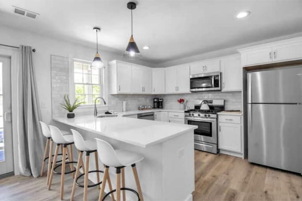 Fully equipped kitchen