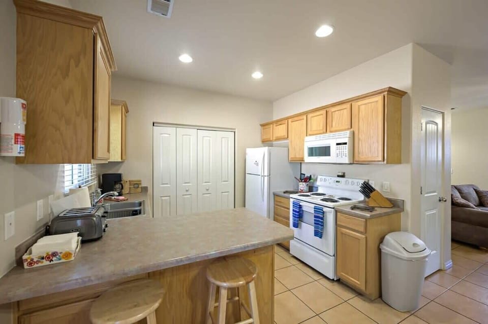 Fully stocked kitchen