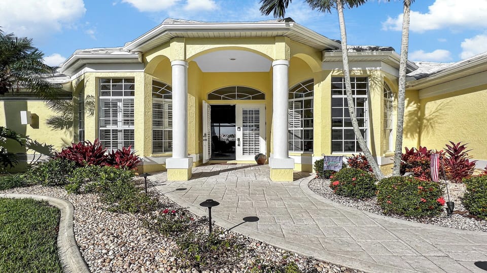 The impressive entrance hints at the luxury that await the guests
