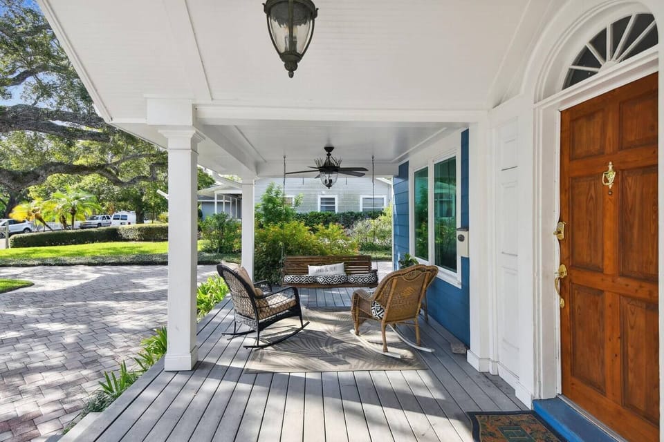 Front porch to sit outside and relax