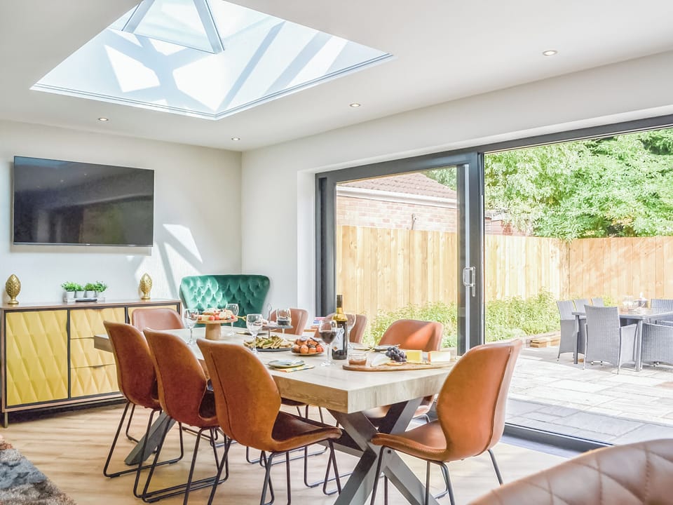 Dining Area | Linden Manor, Bridlington