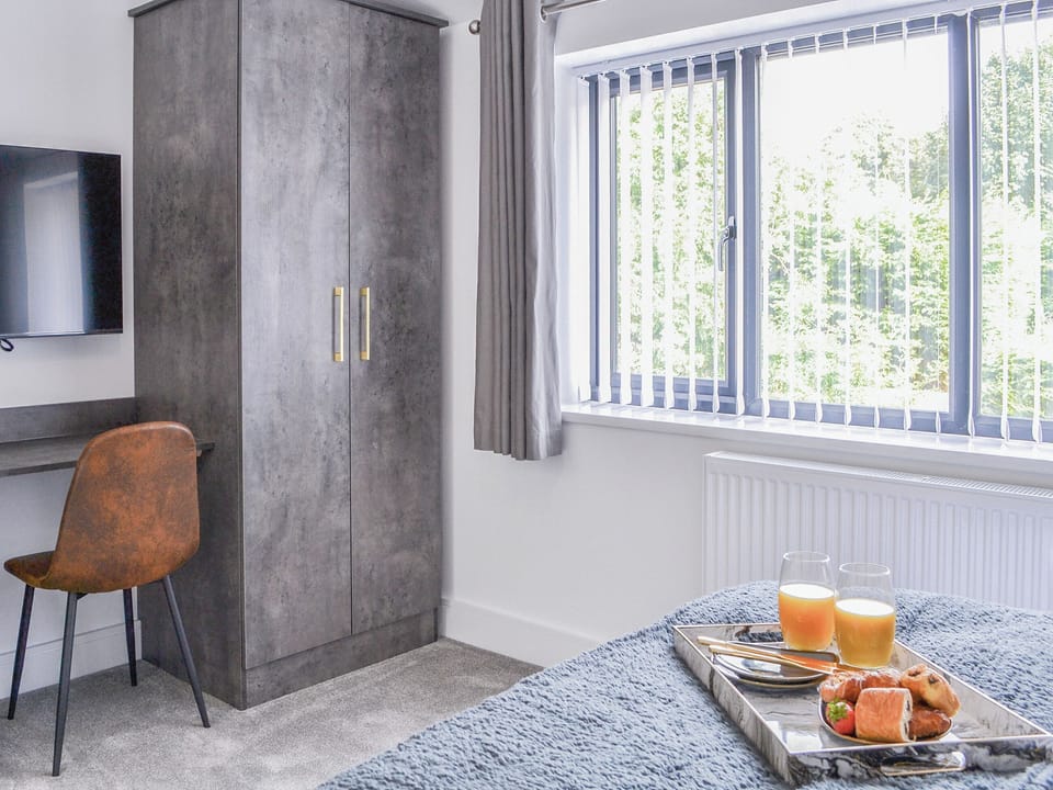 Double bedroom | Linden Manor, Bridlington