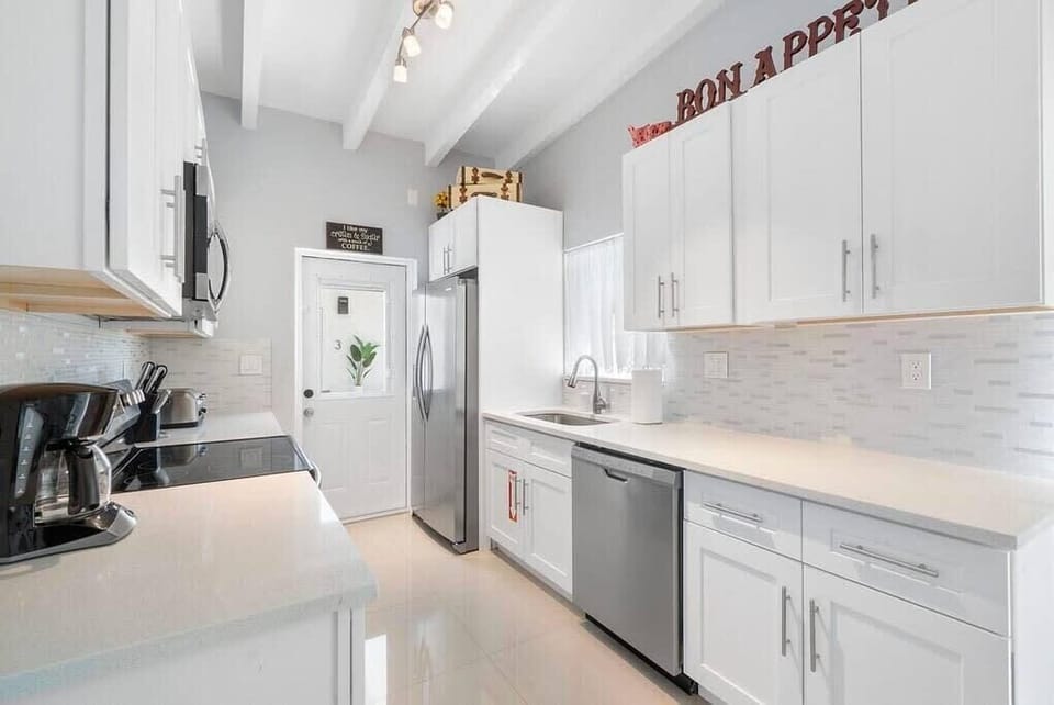 unit 1 kitchen