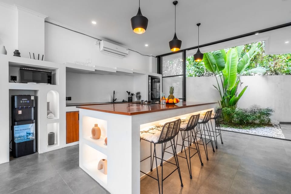 Kitchen,Dining area