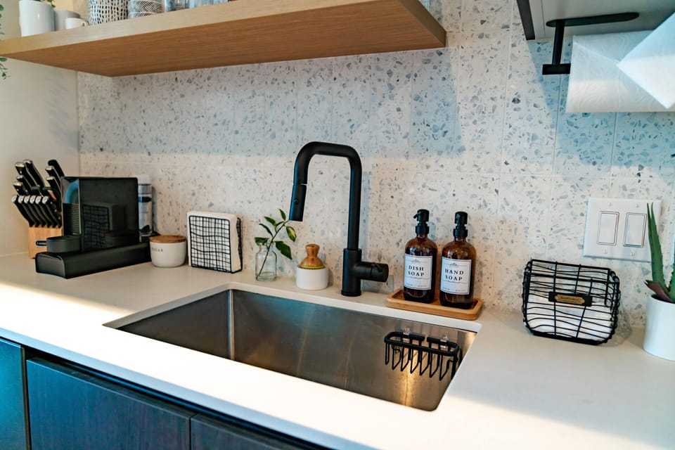 2906 - Kitchen - 5