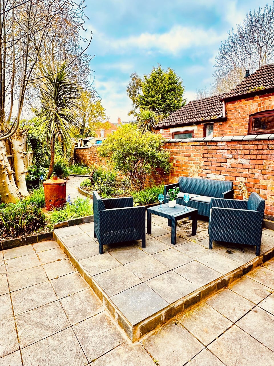 Outdoor Seating Area 