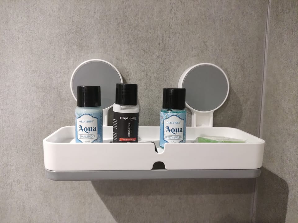 Bathroom amenities