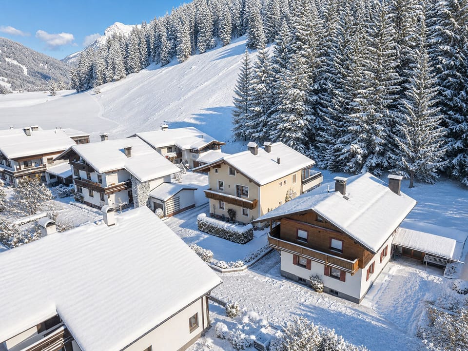 Holiday Home Exterior [winter]