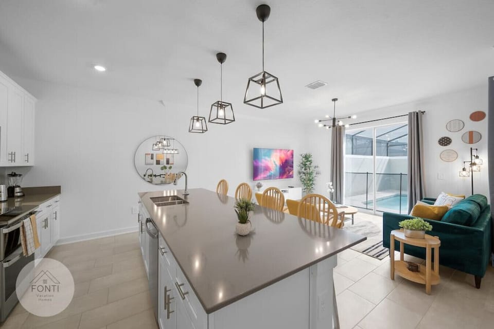 Kitchen Island#Disney #Parks #kingdom #springs #StoreyLake #Apartment #Vacation #Rental #waterpark #Kissimmee #Orlando #universal #citywalk