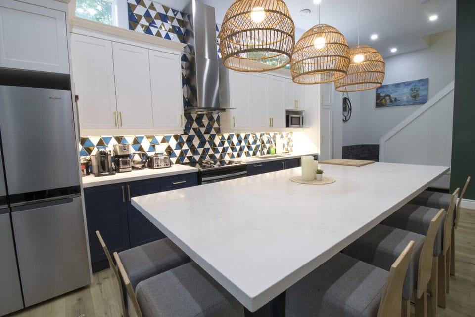 Large kitchen and island