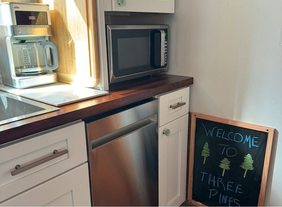 Microwave & dishwasher-  coffee bar