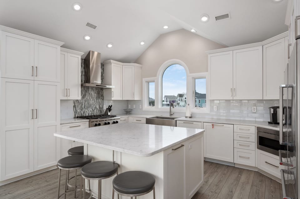 BU35: Mercury Rising | Top Level Kitchen