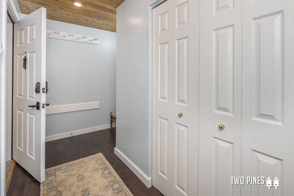 Entryway Area