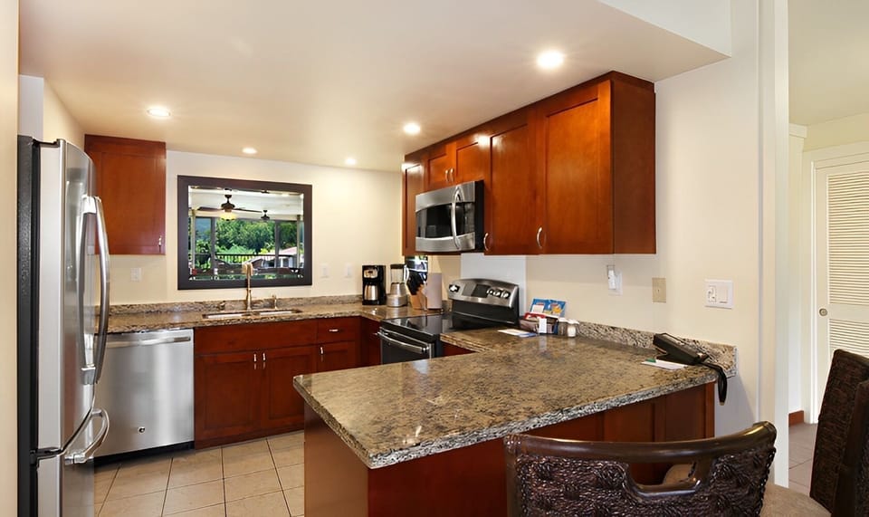 Full Kitchen
