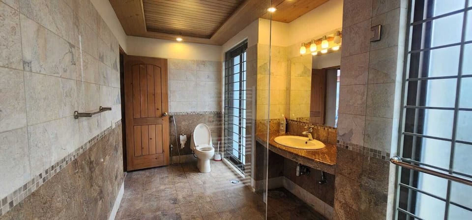 Bathroom#1