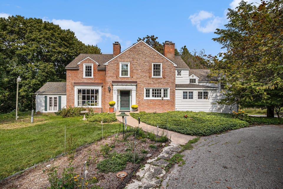 The front of the Farmhouse