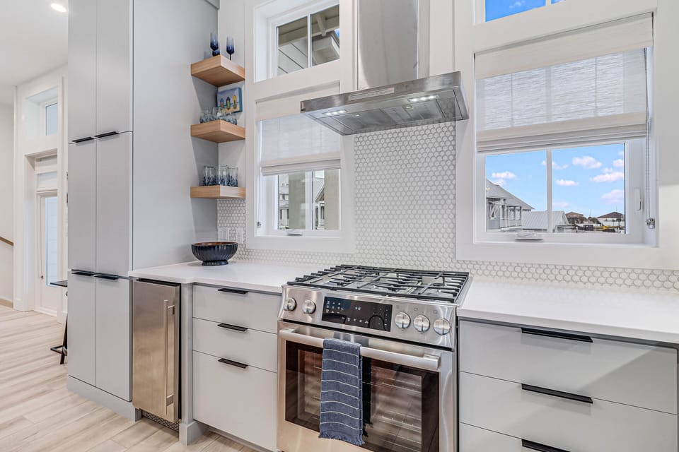 Kitchen, 2nd Floor