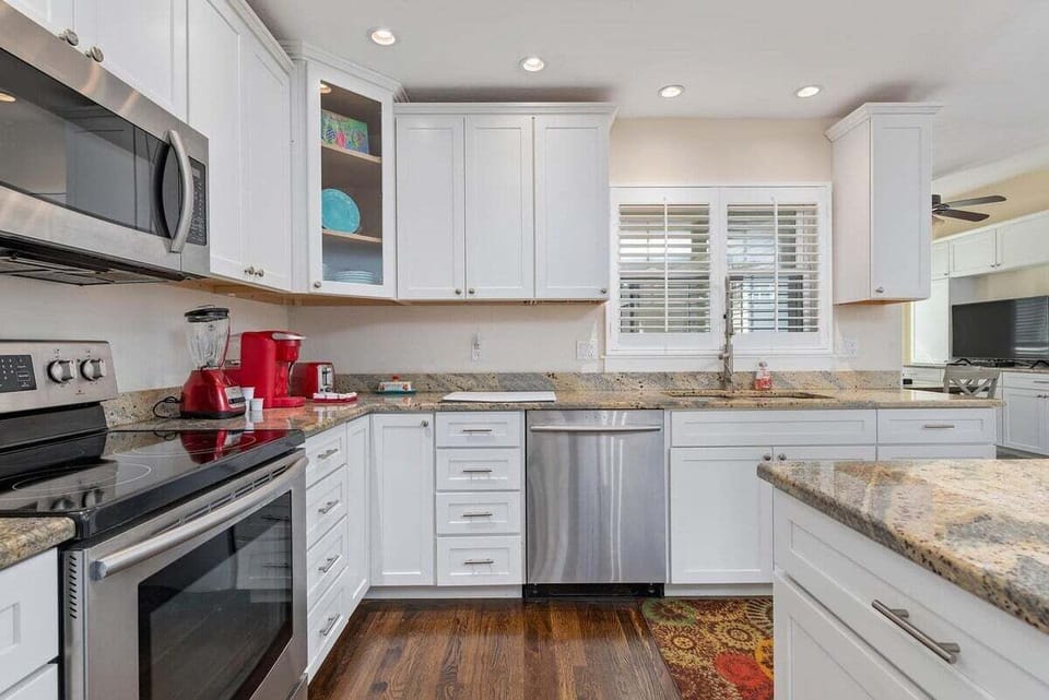 Plenty Of Cabinet Space