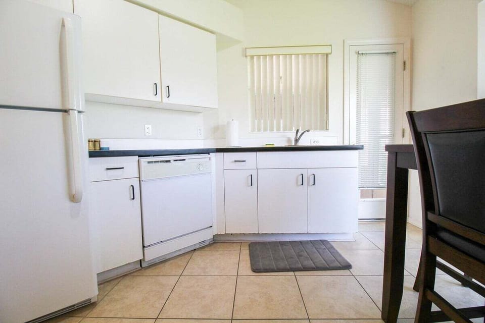 Large Countertops