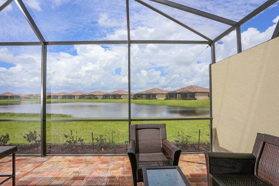 Back Patio Overlooking The Lake
