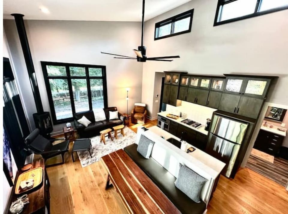 Modern and very comfortable living space