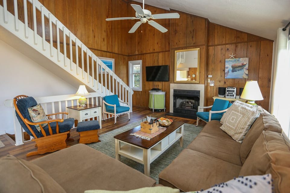 Living Room 2022