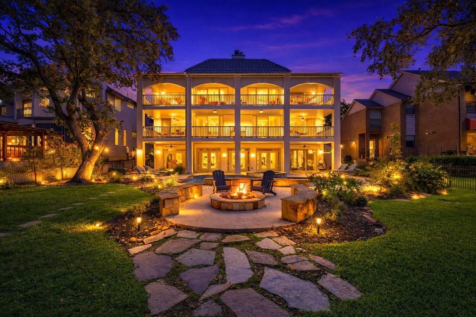 Heated pool