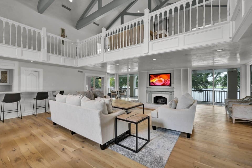Grand living area with surrounding water views