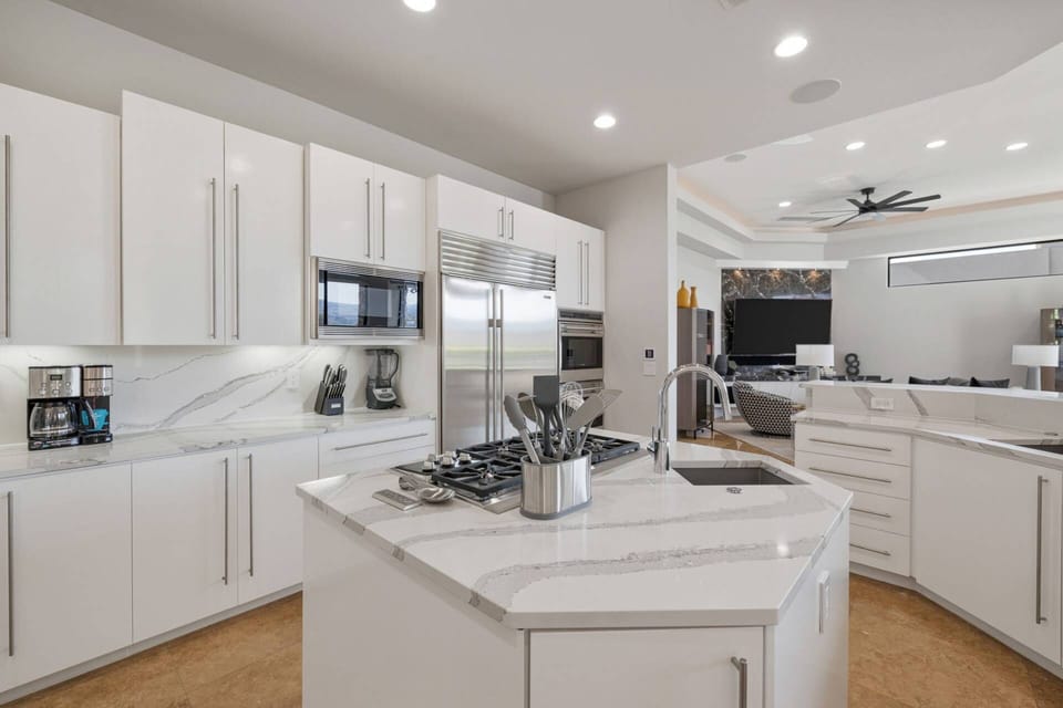 Kitchen is Ample and well-stocked!