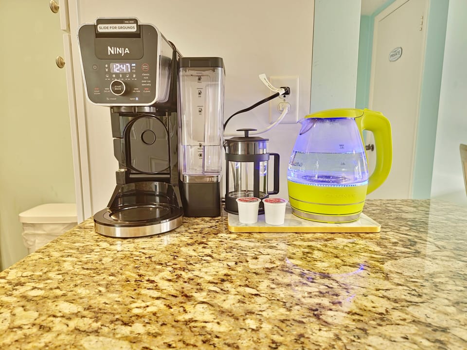 Ninja DualBrew, Pot/Pod Hot/iced
