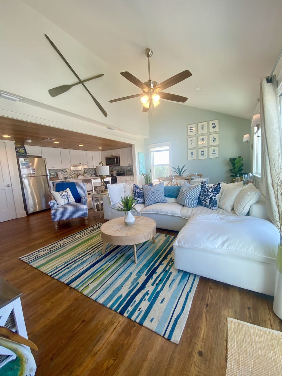 Sink into the sectional after a day in the sun, Roku TV ready, while the sound of the Gulf drifts in from the balcony.