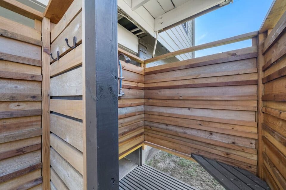 Enjoy the fresh air with a relaxing outdoor shower