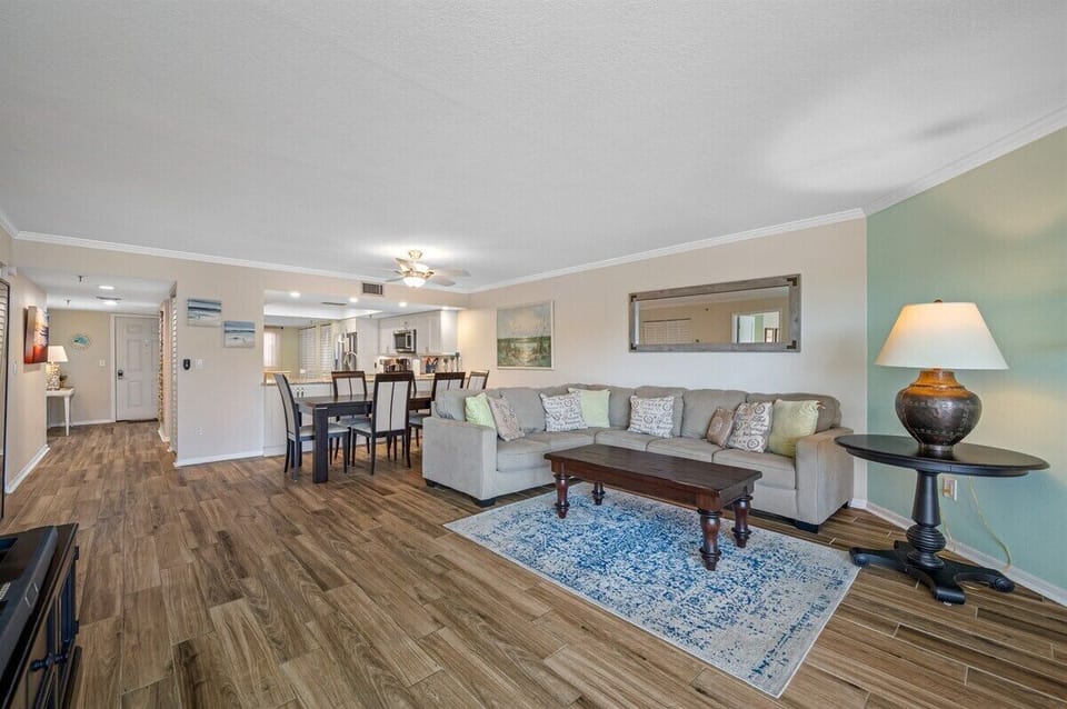 Open concept floor plan