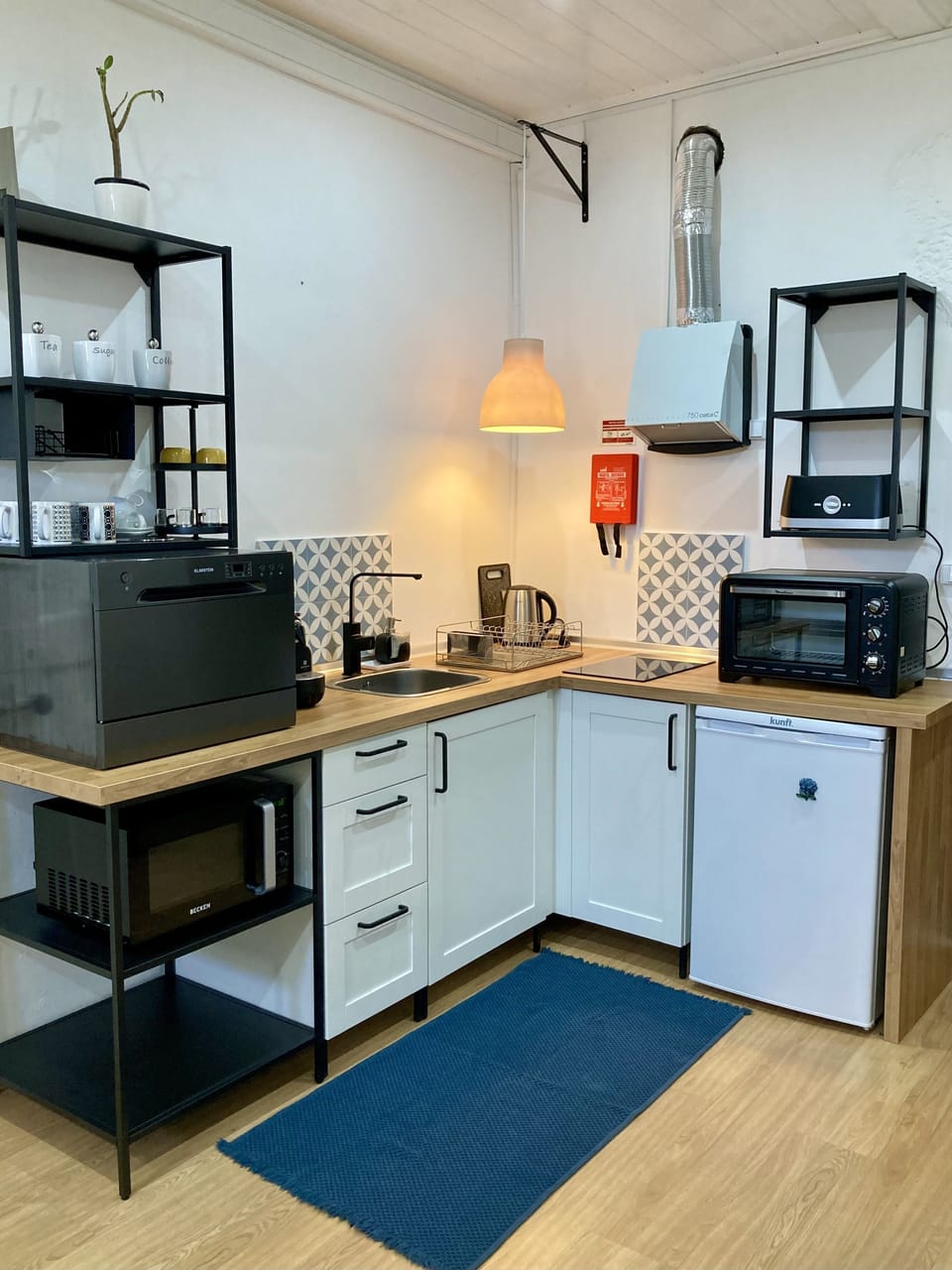 Kitchenette