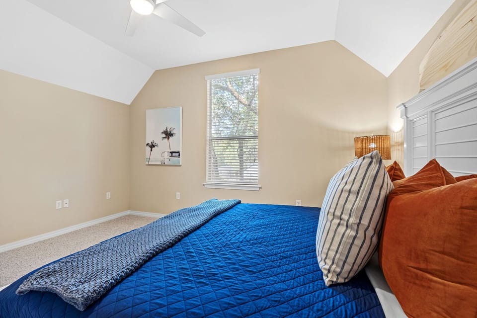 Bedroom 3 (main house).