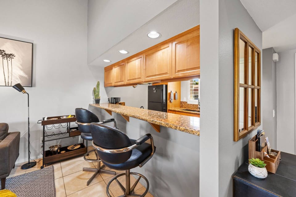 Seating for Two at Kitchen Counter