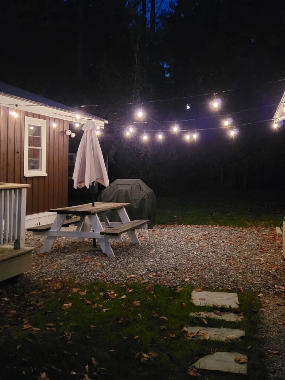 BBQ grill | outside dinning area