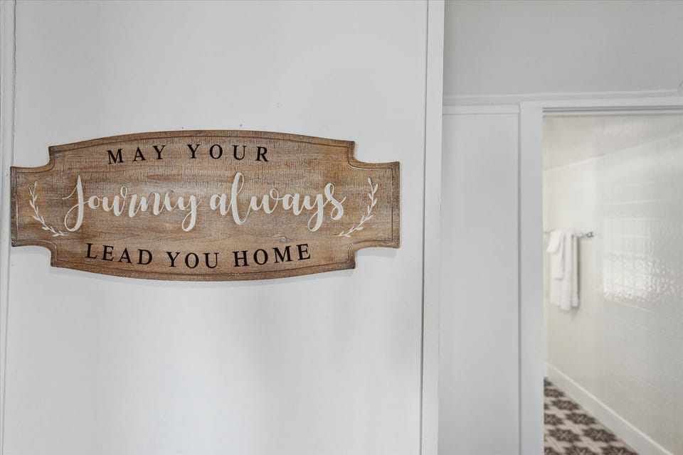 0cd8ac72-2d41-41a7-b5fc-6e81a7987978