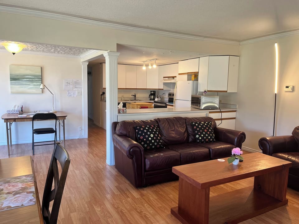 Spacious living area with air conditioning