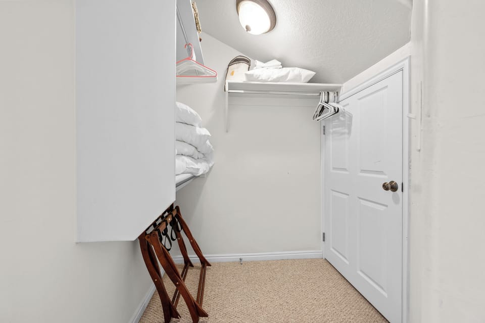 Ample Closet Space
