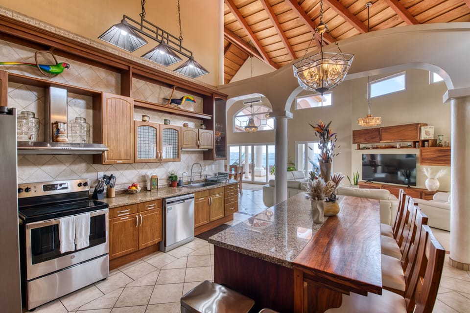 Chef-ready kitchen at Casa Grande with new appliances and cookware.
