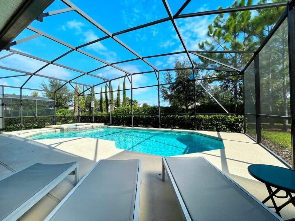 Lounge, swim, repeat!