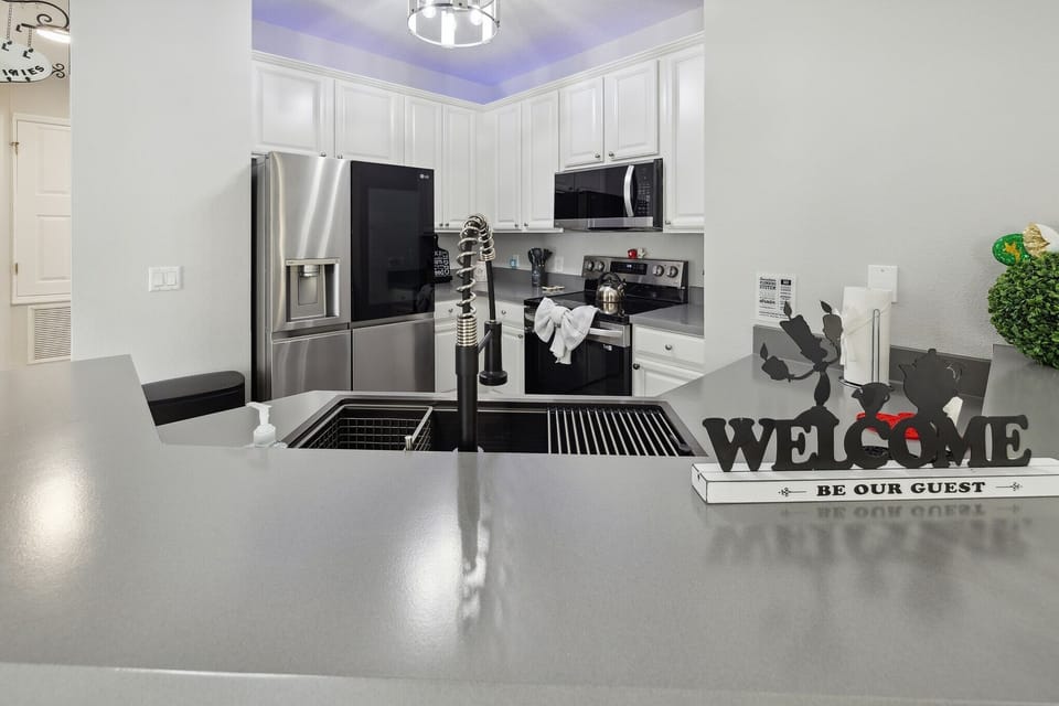 Indoors, Kitchen, Microwave, Oven, Floor