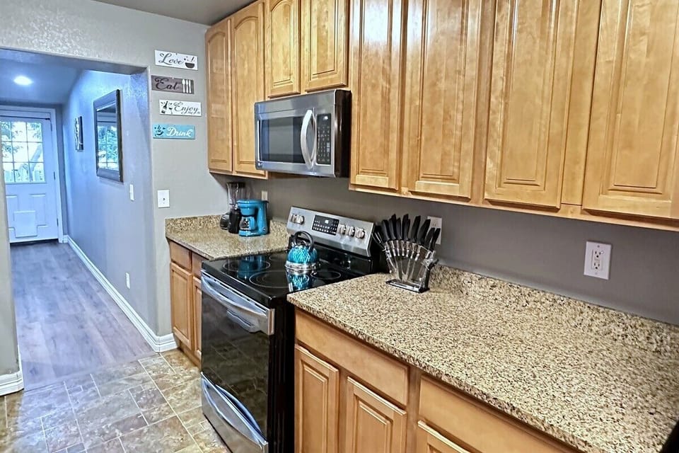 Explore our fully equipped kitchen, ready for any culinary adventure you have in mind!
