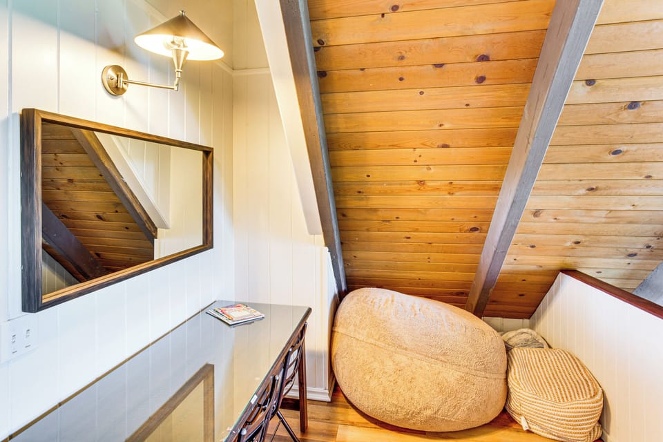 Loft | 3rd Floor | Beanbags for Extra Seating